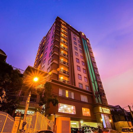 Samnang Laor Phnom Penh Hotel Exterior photo